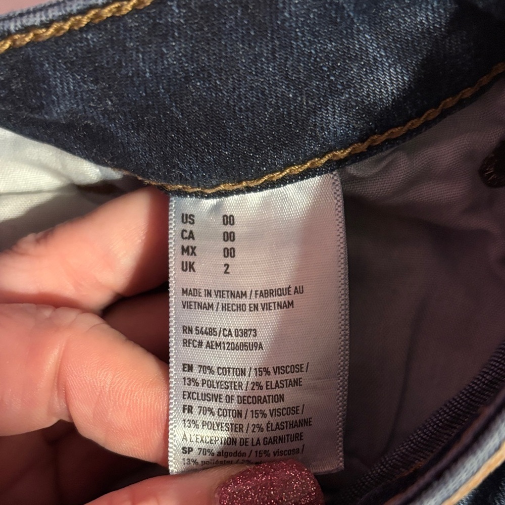 American Eagle Outfitters Dark Blue Jean Shorts - Picture 6 of 6